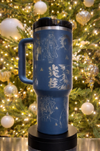 Vaso Stanley grabado con temática de Demon Slayer