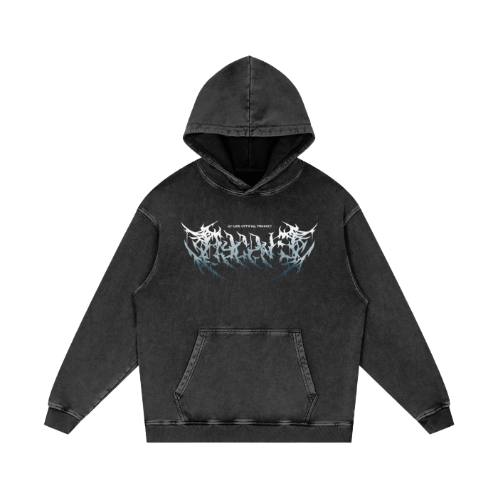 Le sweat à capuche streetwear métallisé « The Honored One » délavé