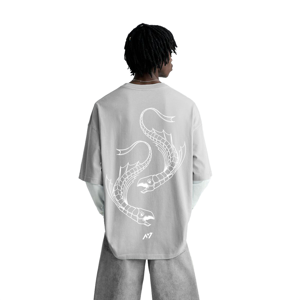 Camiseta de ropa urbana con pez de carisma oscuro