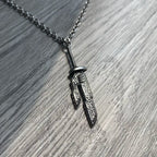 Toji Fushiguro Espada Collar Anime Jujutsu Kaisen Toji Espada Cosplay Collar Lanza Invertida del Cielo (Longitud de la cadena 25mm)